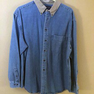 Roundtree and Yorke Men's Denim Button-up Shirt